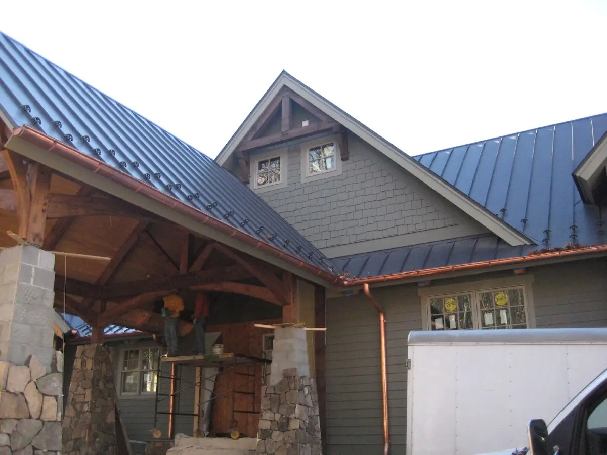 Craftsman Roofing team delivering quality roofing work in Cochran Hollow